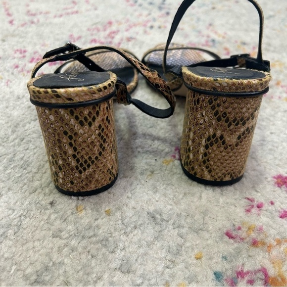 Free People Liv Block Heel Sandals in Taupe Snake sz 9 - Picture 4 of 5